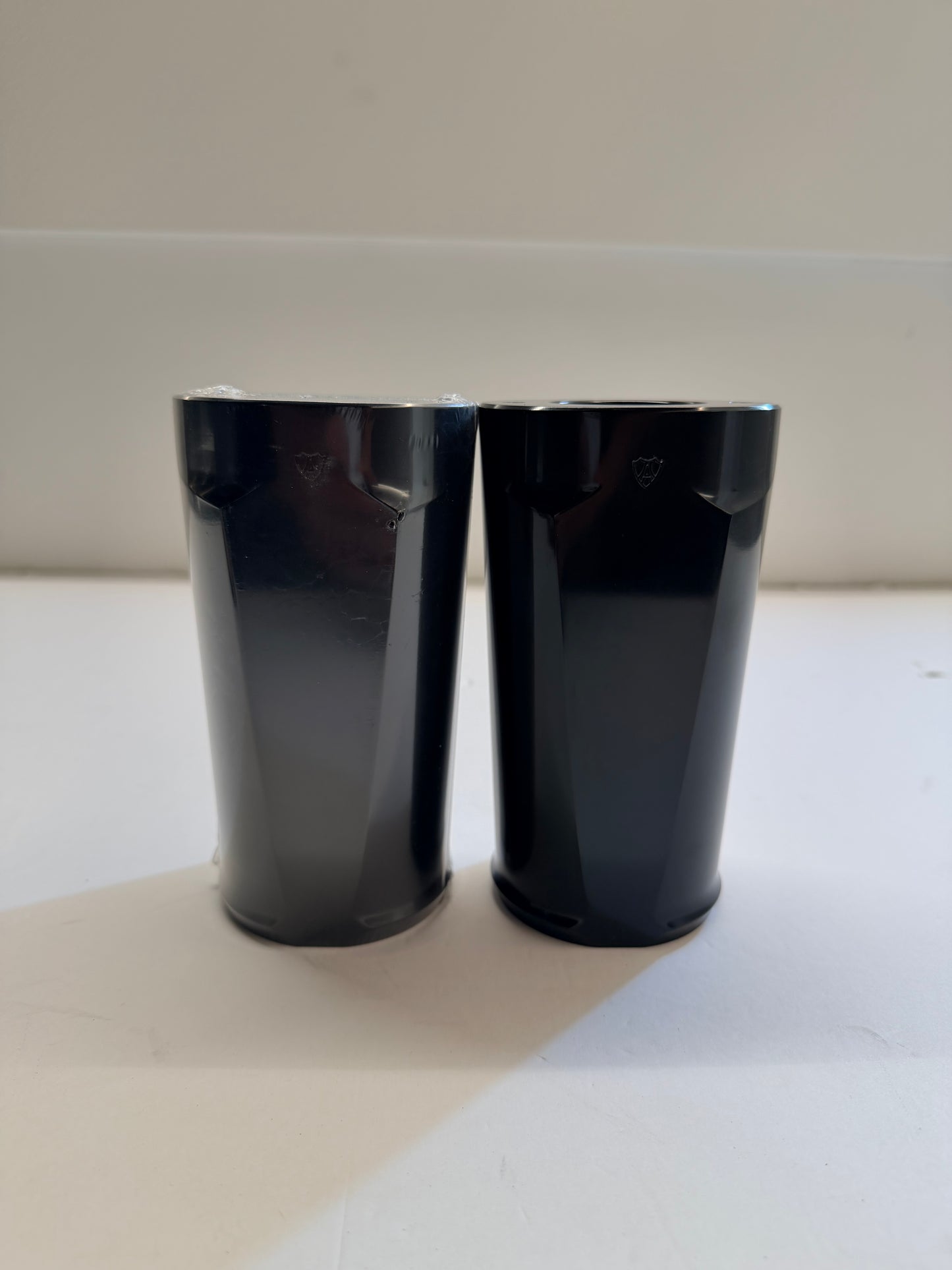 Arlen Ness Smooth Fork Boots Black – Harley Touring FLT 1986-2013