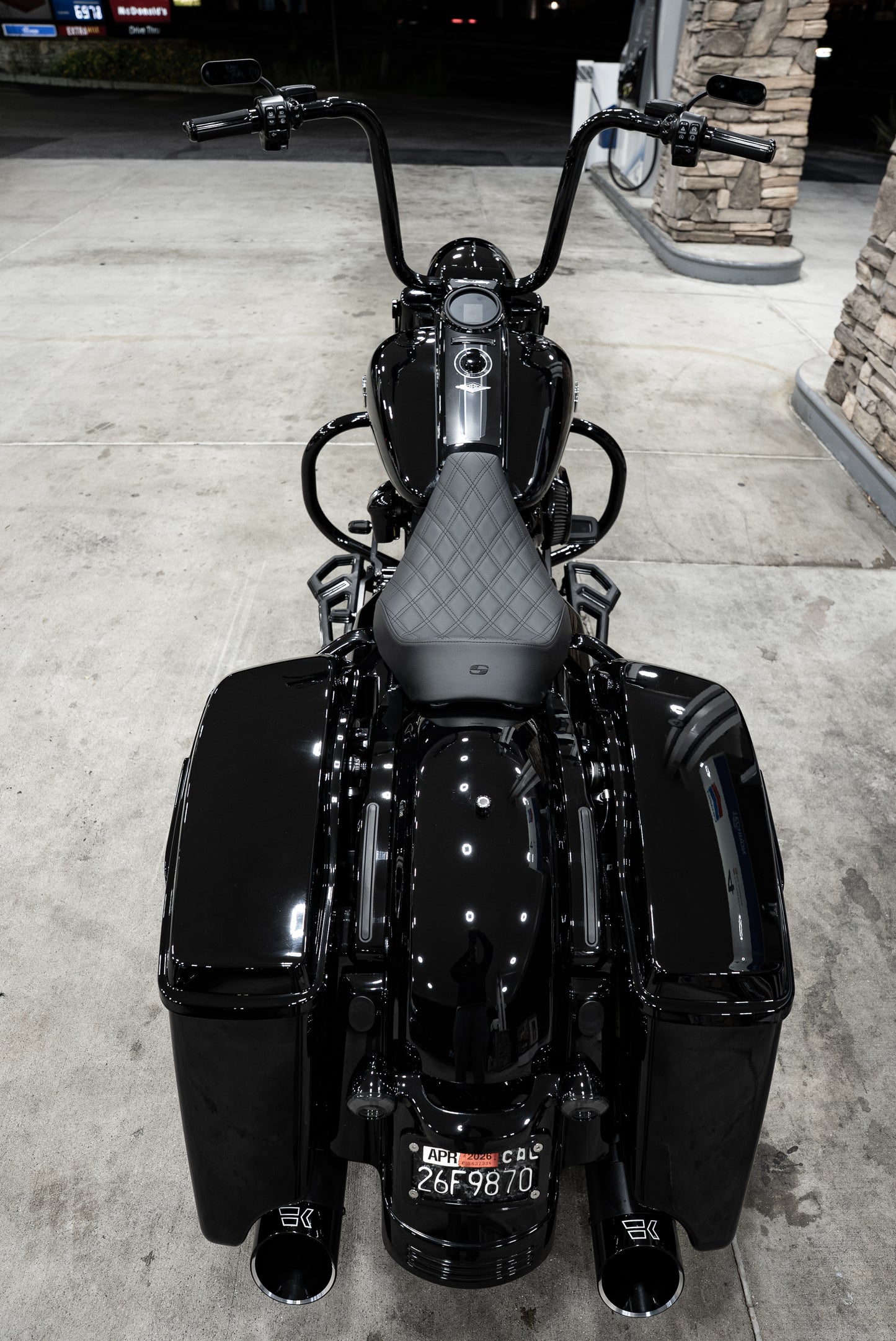 SOFTAIL / TOURING Tank Speedometer - Black Bezel - 4.5"