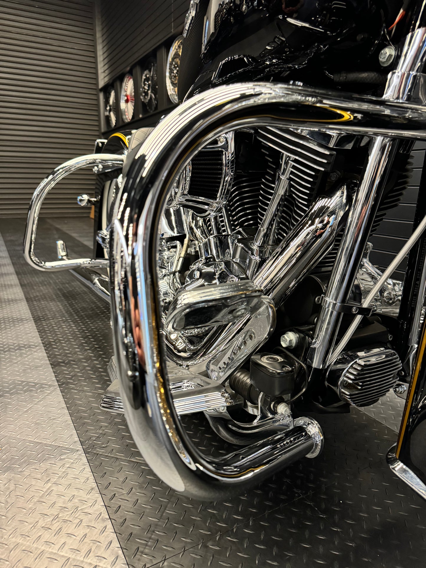Softail Engine Guard (Front)