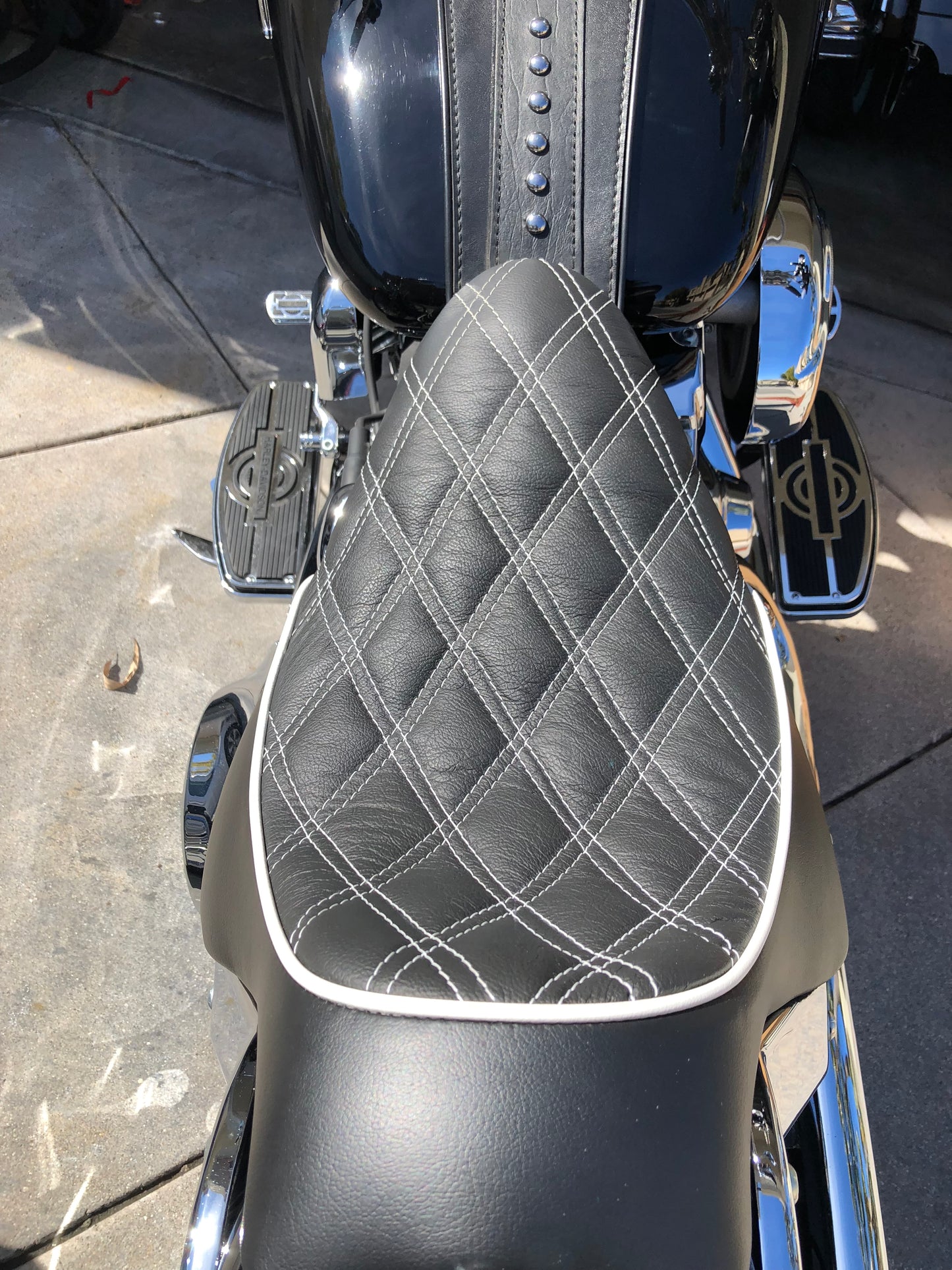 SOFTAIL SEAT
