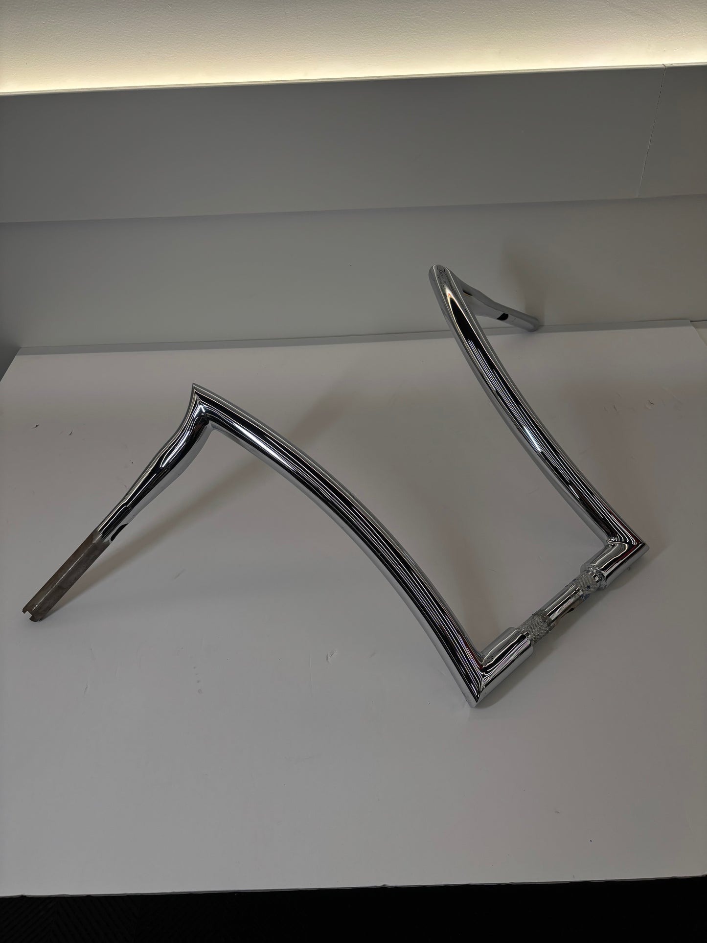 USED 18” Chrome Handlebars – Harley Davidson