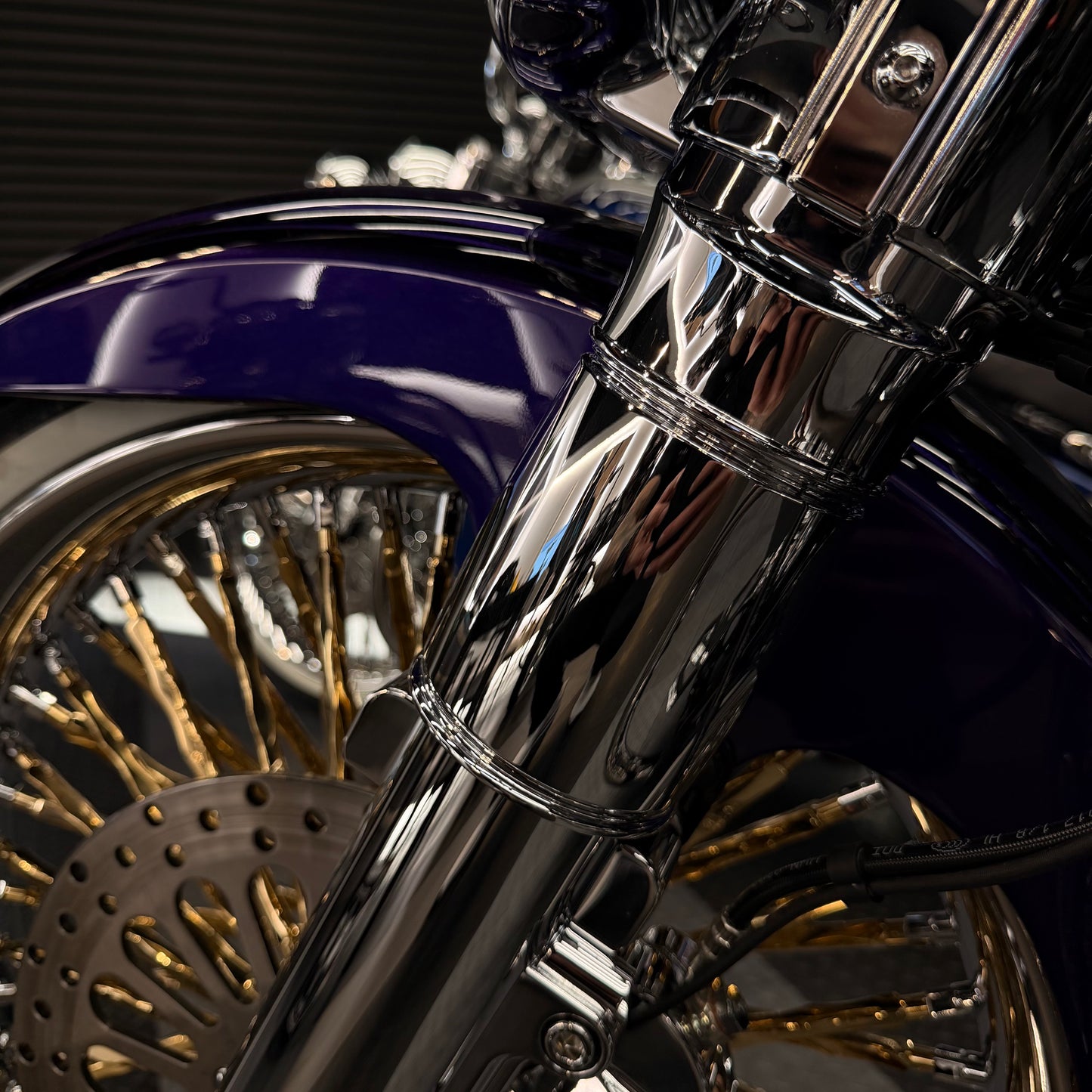 Softail or Touring Chrome Boot - Cans for Fork legs