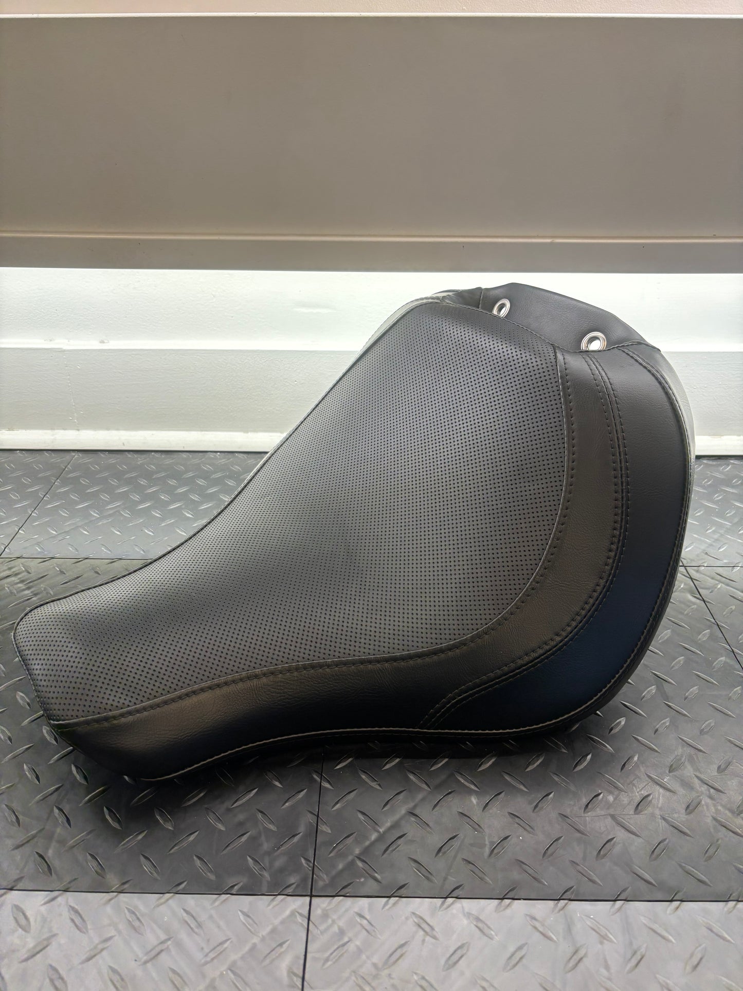 Harley Softail Fat Boy Seat (2018–2024+)