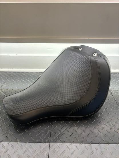 Harley Softail Fat Boy Seat (2018–2024+)