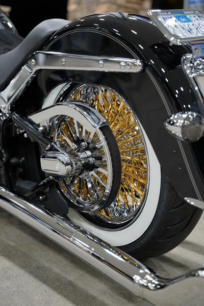 Touring Chrome Smooth Lip with Gold Plated Twisted Spokes
