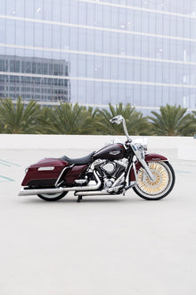 Touring Chrome Smooth Lip with Gold Plated Twisted Spokes